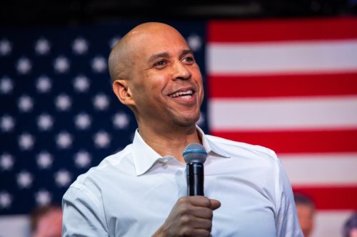 Cory Booker Promises Unaltered Star Wars Original Trilogy If Elected President